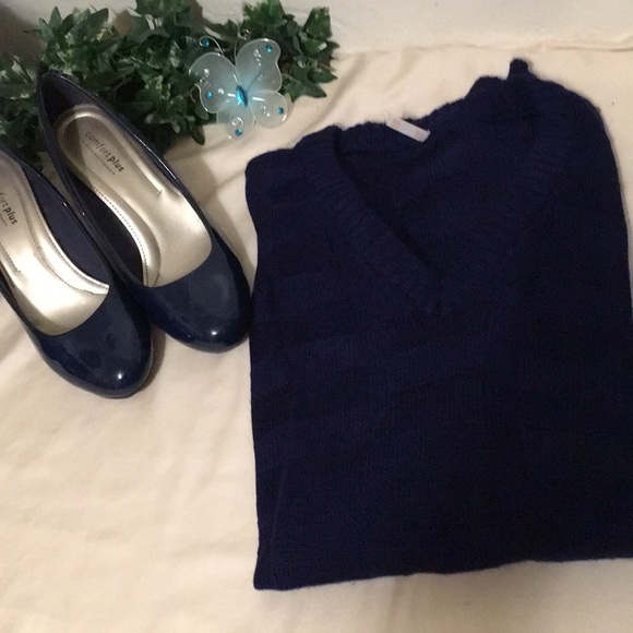 Navy Blue Square in Square Sweater - Picture 7 of 8